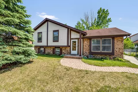 9611 W Darnel, Milwaukee, WI 53224
