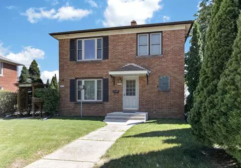 10111 W Cleveland #10113, West Allis, WI 53227