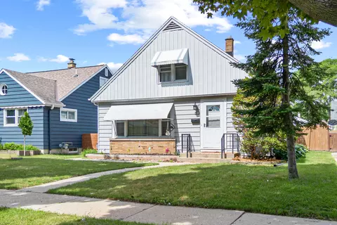 3813 N 81st, Milwaukee, WI 53222