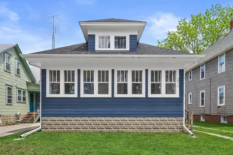 3819 10th, Kenosha, WI 53140