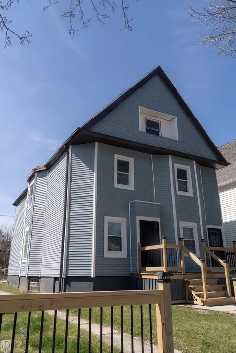 2163 N 38th #2165, Milwaukee, WI 53208