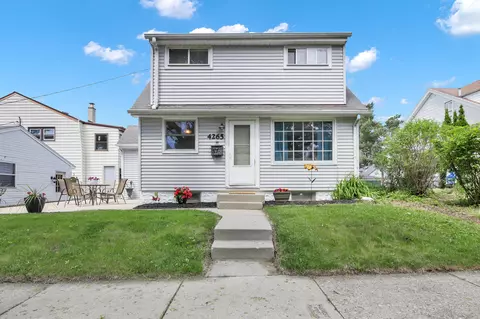 4265 S 1st, Milwaukee, WI 53207