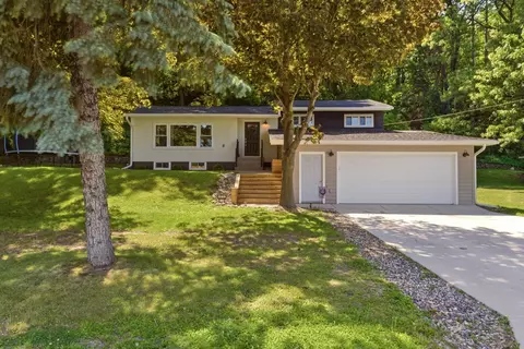 514 Oak Frst, Onalaska, WI 54650