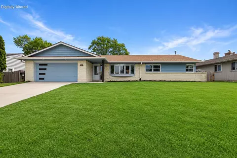 1411 Spring Vly, Racine, WI 53405