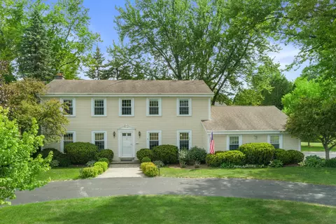 15655 Monet, Brookfield, WI 53005