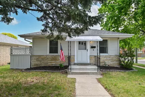 4300 N 73rd, Milwaukee, WI 53216