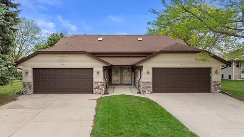 617 Wellington #619, West Bend, WI 53090