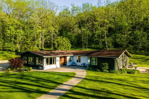 19382 County Hwy Nn, Willow, WI 53581