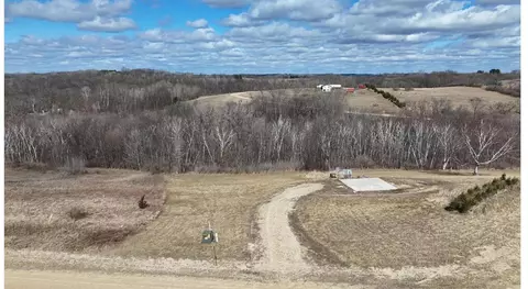 58182 Mississippi Rdg, Seneca, WI 54626