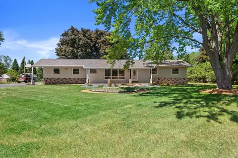 w226n8041 Longview, Lisbon, WI 53089
