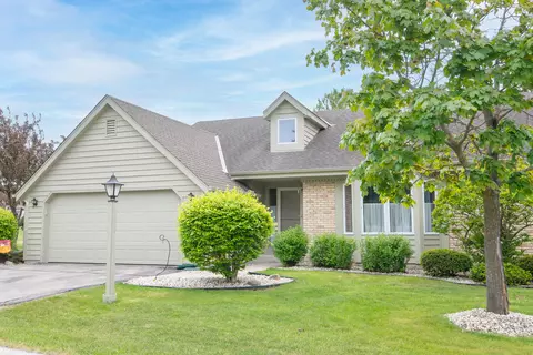 n97w17905 Mulberry #D-34, Germantown, WI 53022