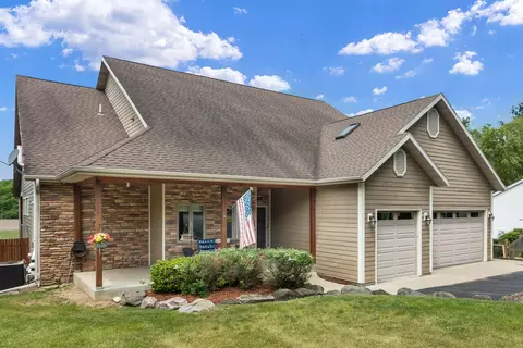w5574 Briarwood Road, La Grange, WI 53121