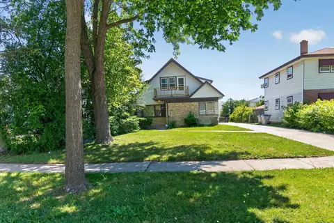 5936 N 84th, Milwaukee, WI 53225