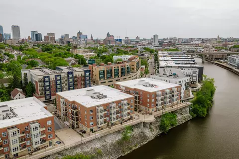 1915 N Water #103, Milwaukee, WI 53202