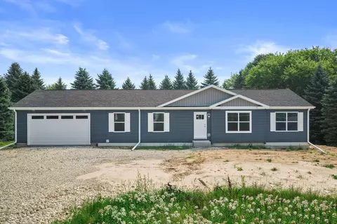 6910 Shady Ln, West Bend, WI 53090