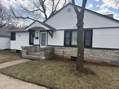 5879 N 29, Milwaukee, WI 53209