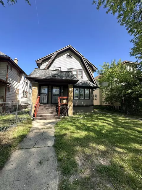 3158 N 39th #3160, Milwaukee, WI 53216
