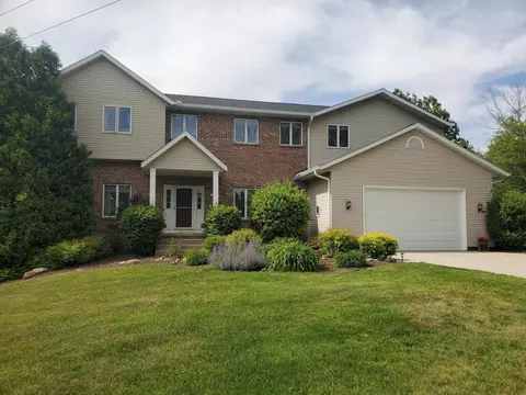 5451 County Highway Tt, Sun Prairie, WI 53559