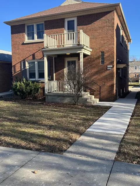 3924 S 2nd, Milwaukee, WI 53207
