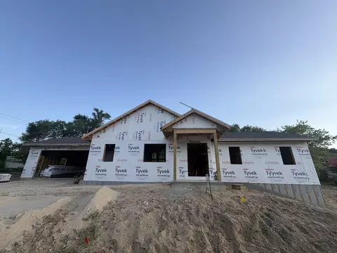 Lt1 Autumn, Newburg, WI 53095