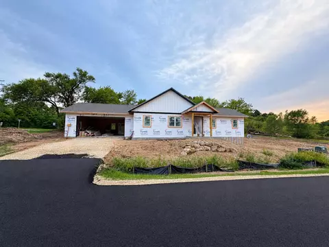 Lt1 Autumn, Newburg, WI 53095