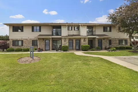 3938 81st #F, Kenosha, WI 53142