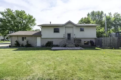 10404 268, Salem Lakes, WI 53179