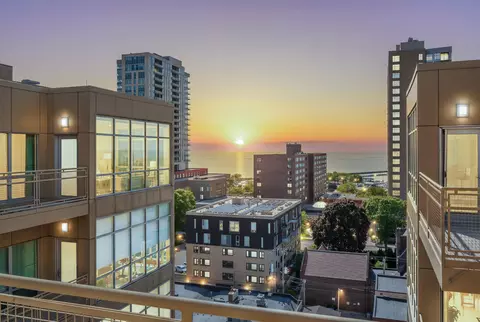 1550 E Royall #1106, Milwaukee, WI 53202