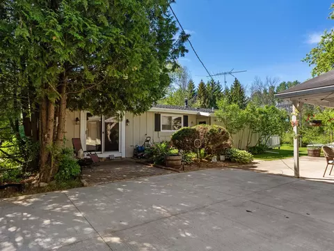3815 W Twin, Kossuth, WI 54241