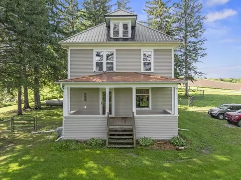 22966 Grosbeak, Carrolton, MN 55949