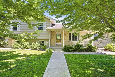 271 Southview, Fond Du Lac, WI 54935