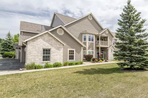 w159n4868 Graysland, Menomonee Falls, WI 53051