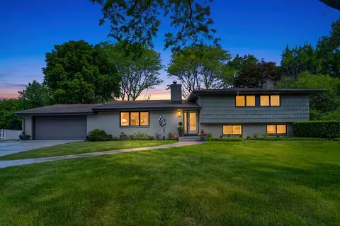 250 W Suburban, Fox Point, WI 53217
