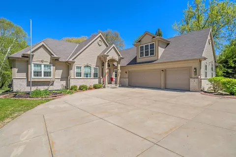 11034 W Bradley, Milwaukee, WI 53224