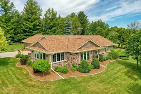 6715 Alpine, Addison, WI 53090