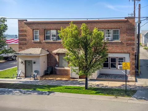 415 Market, La Crosse, WI 54601