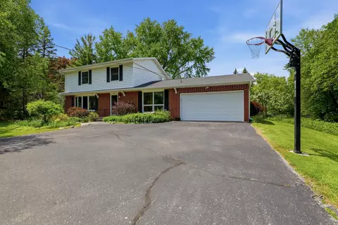 4528 Lakeshore, Sheboygan, WI 53083