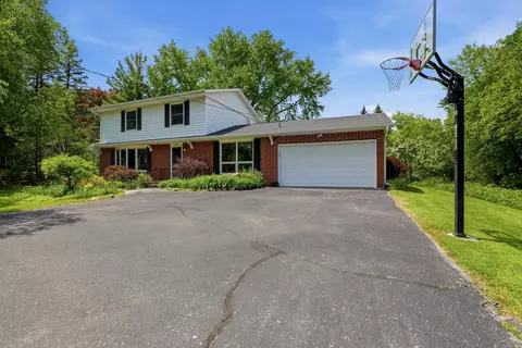 4528 Lakeshore, Sheboygan, WI 53083