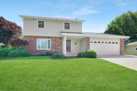 524 Birch, Hartford, WI 53027