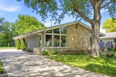 74 S Reserve, Fond Du Lac, WI 54935