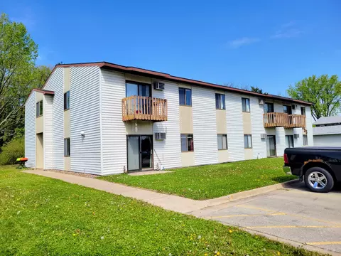 558 Braund, Onalaska, WI 54650