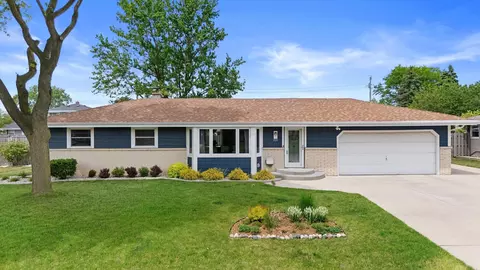 6920 W Armour, Greenfield, WI 53220