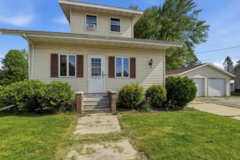 500 Birchwood, Francis Creek, WI 54214