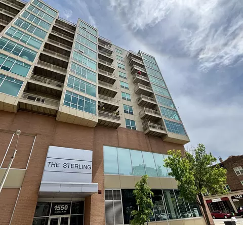 1550 E Royall #504, Milwaukee, WI 53202