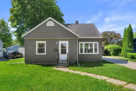 939 Sherry, Neenah, WI 54956