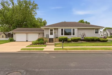 114 W Logan, Tomah, WI 54660