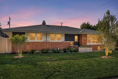 8057 17th, Kenosha, WI 53143
