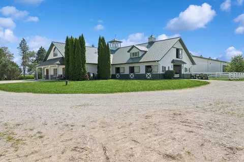 w1800 County Road B, Bloomfield, WI 53128