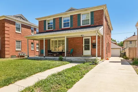 2660 N 63rd #2660A, Wauwatosa, WI 53213