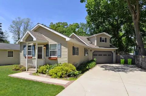 2513 Mason, Delavan, WI 53115